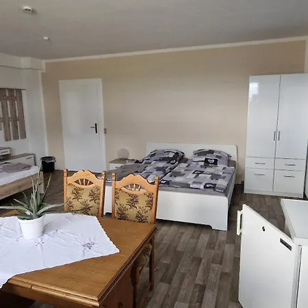Bed & Breakfast Flyinn&sleep 3*