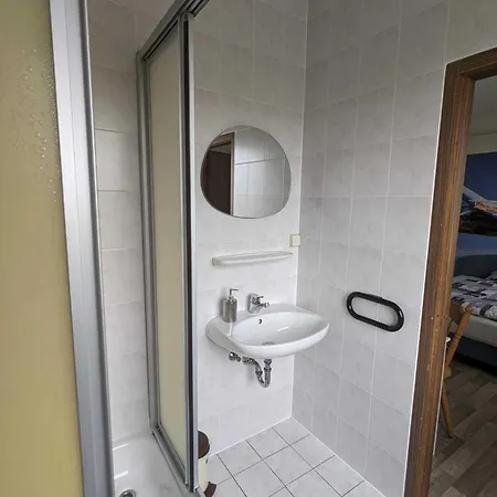 Flyinn&sleep 3* Schoengleina