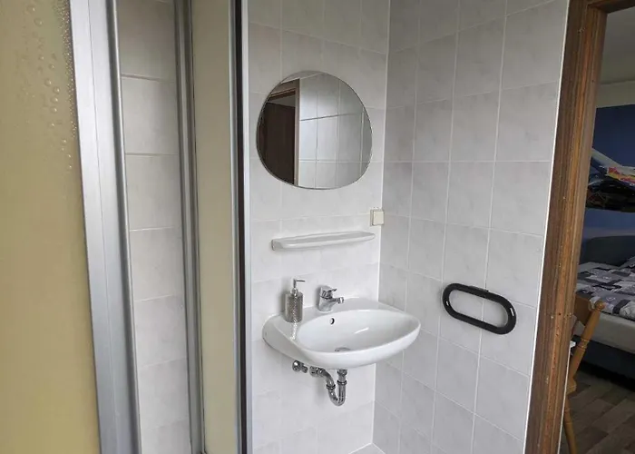 Flyinn&sleep 3* Schoengleina